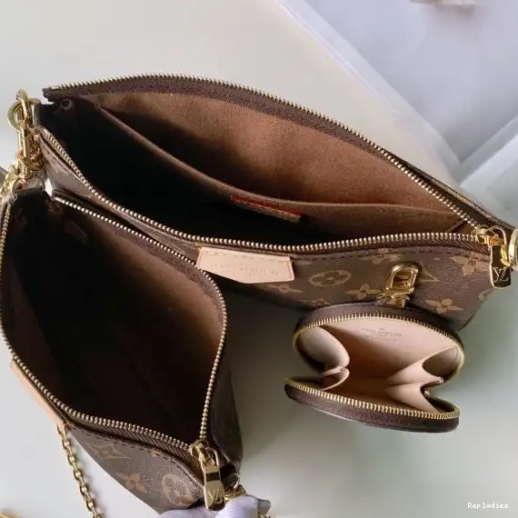 Cheap VUITTON LOUIS MULTI PRELAUNCH EXCLUSIVE - POCHETTE ACCESSOIRES DIGITAL 0616